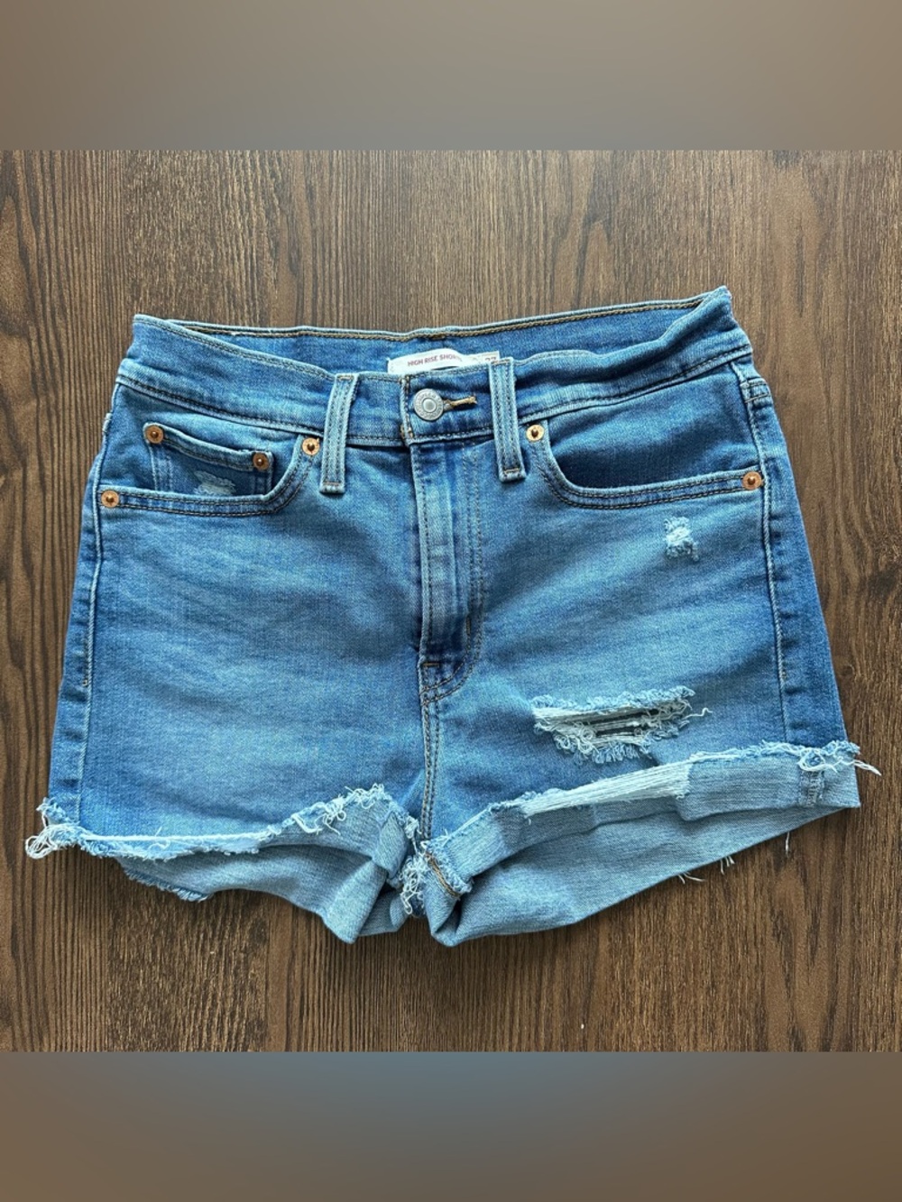 Levi’s Stretch High Rise Shorts